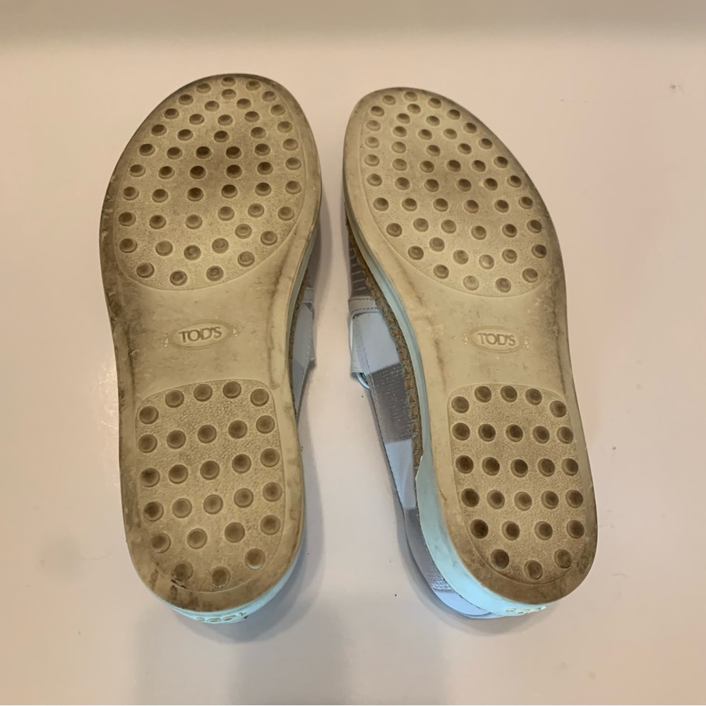Tod's Italian Leather Silver Striped Slip-On Loafers Cozy Insole EU 37 / US 6.5 - Picture 5 of 6